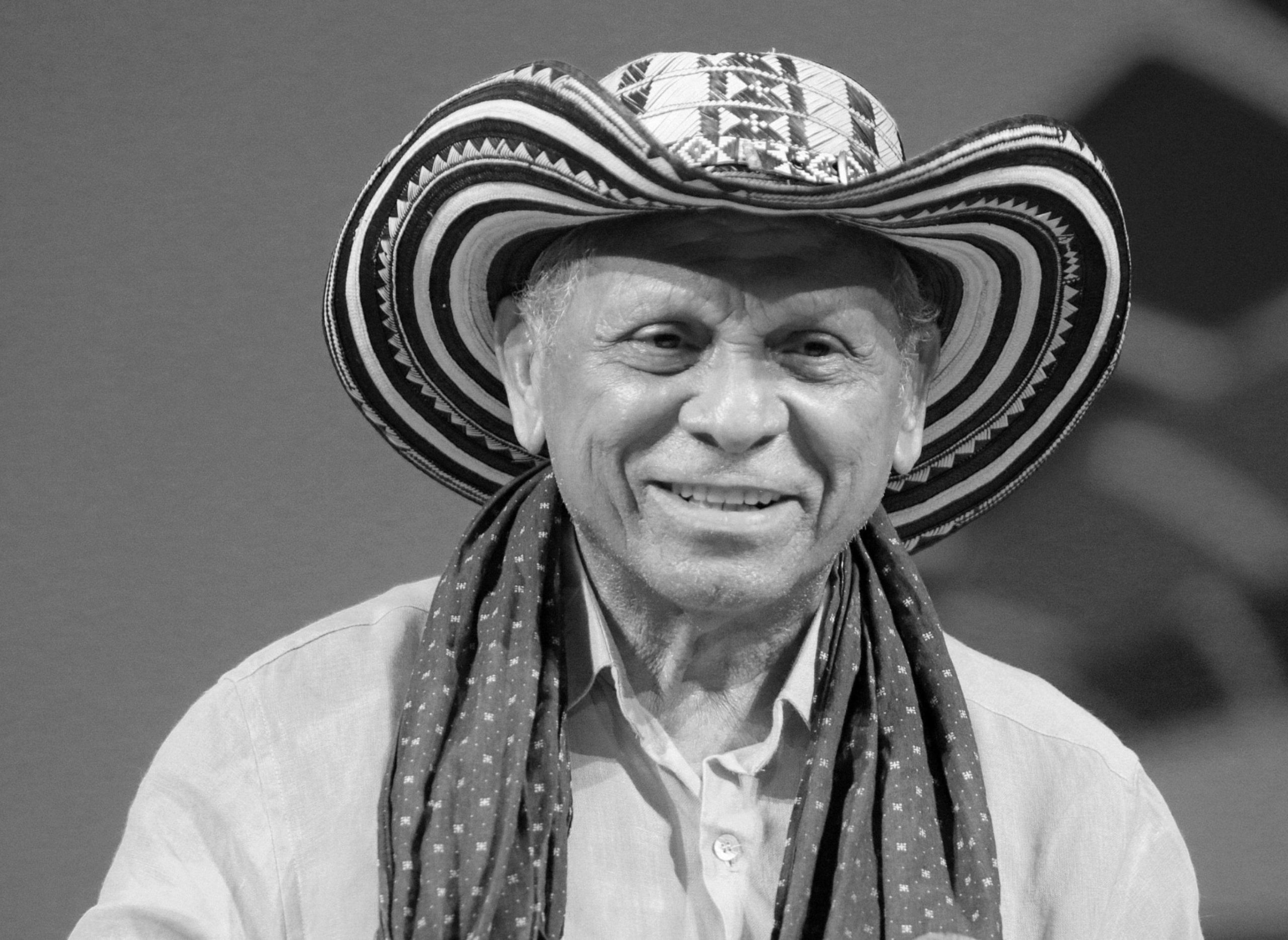 La Fundación Festival de la Leyenda Vallenata mediante el acuerdo 001 del 28 de enero de 2023, exalta la obra y grandeza musical del juglar nacido en San Jacinto, Bolívar, Adolfo Pacheco Anillo, quien desde su niñez comenzó a plasmar en cantos todo lo que giraba a su alrededor hasta llegar a traspasar fronteras.