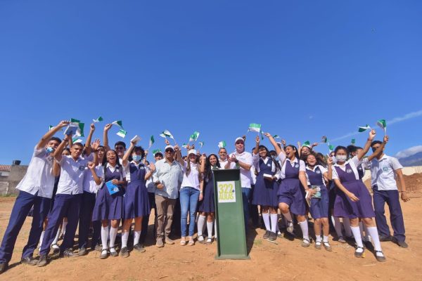 Alcaldía trasladó a diez rectores de colegios públicos de Valledupar.