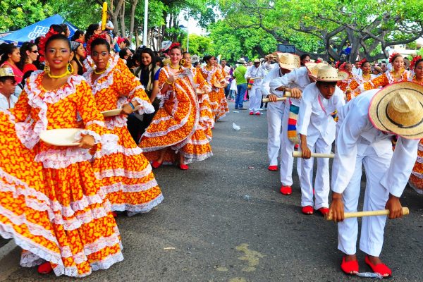 El desfile de Pioneras tendrá nuevo escenario.