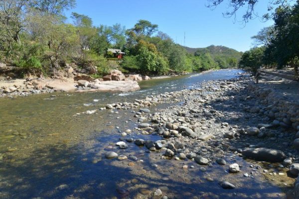 Autoridades de Valledupar deben tomar medidas inmediatas con el río Guatapurí.