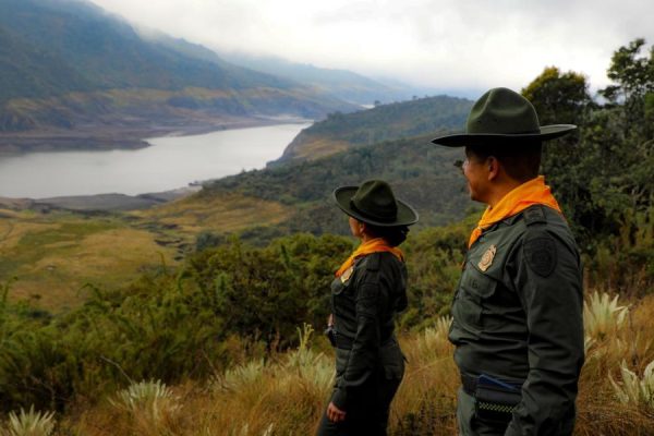 La POlicía de Colombia pedirá el agua.