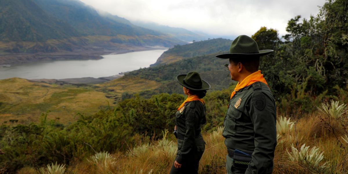 La POlicía de Colombia pedirá el agua.