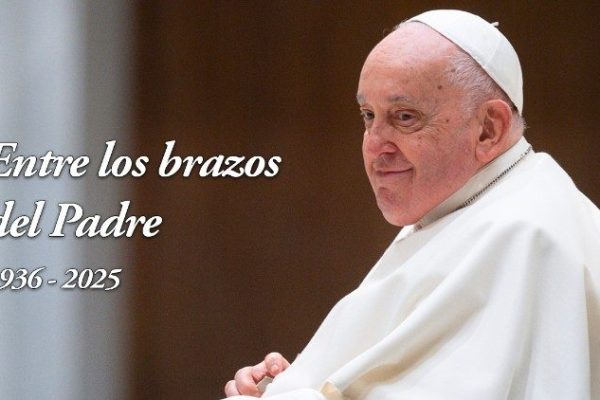 El Papa Francisco ha partido a la Casa del Padre.
