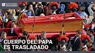 Fieles se despidieron del Papa Francisco.