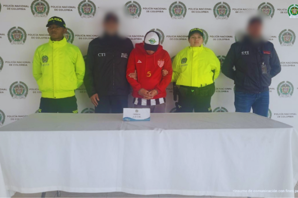 Funcionario judicial se habría apropiado de 82 títulos valores.