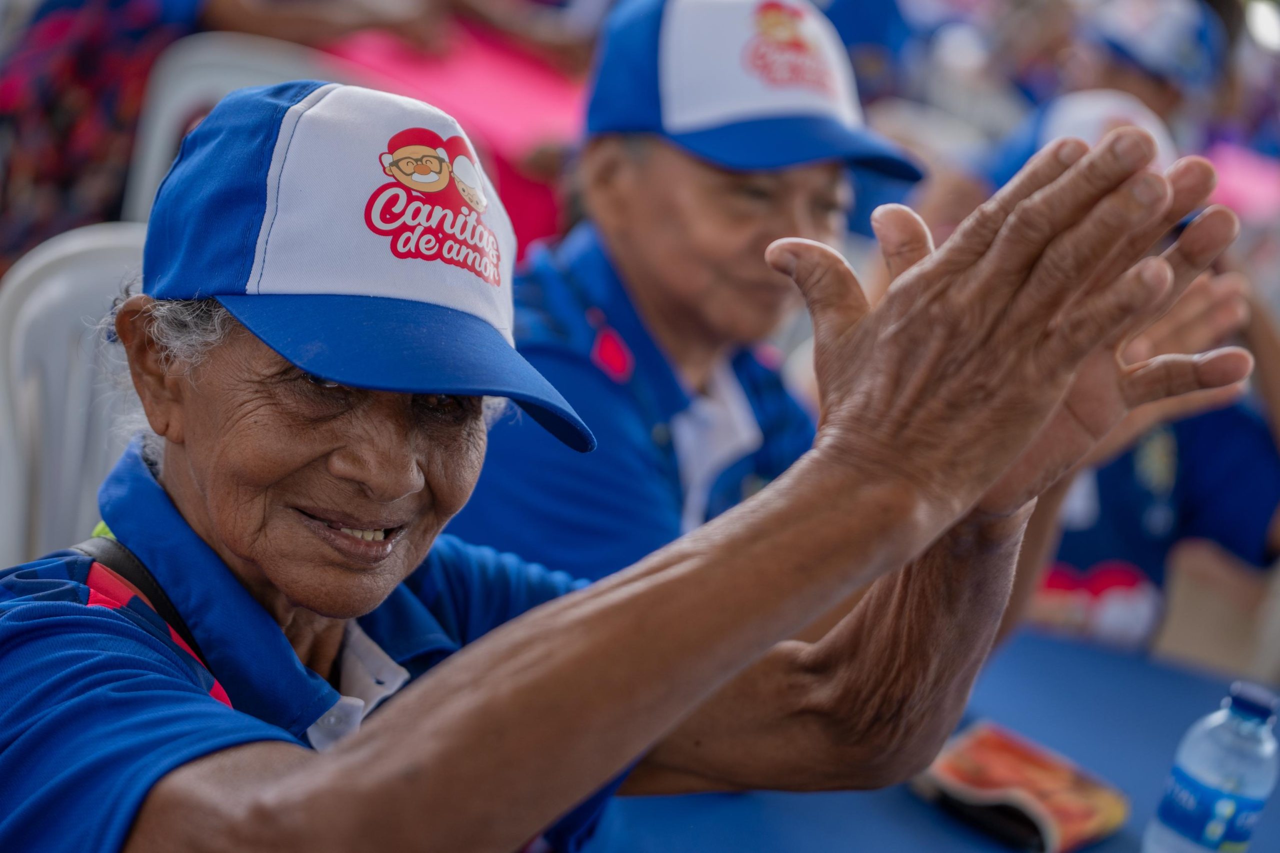 Canitas de amor en los 25 municipios de amor.