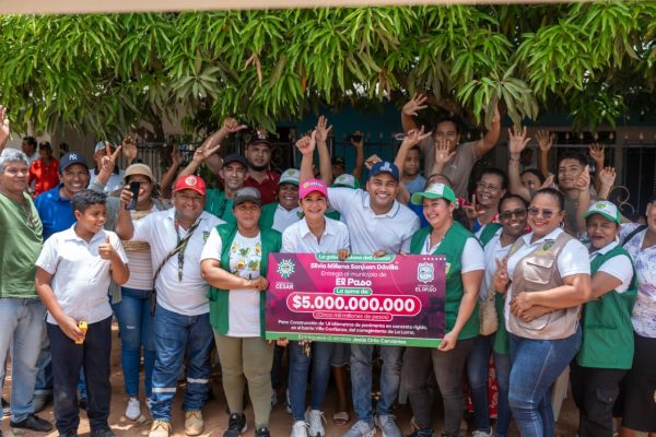 Elvia Milena garantizó pavimentación en La Loma y Chimichagua.