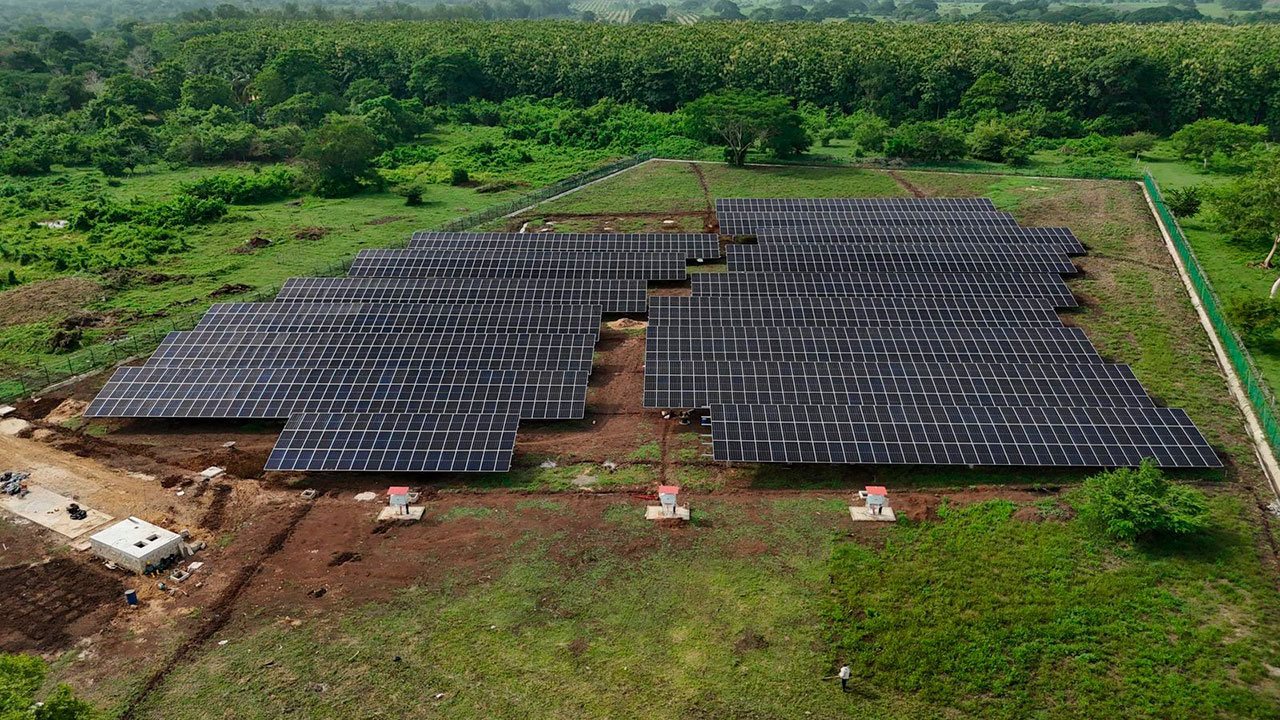 Gobierno financia proyectos de energía limpia.