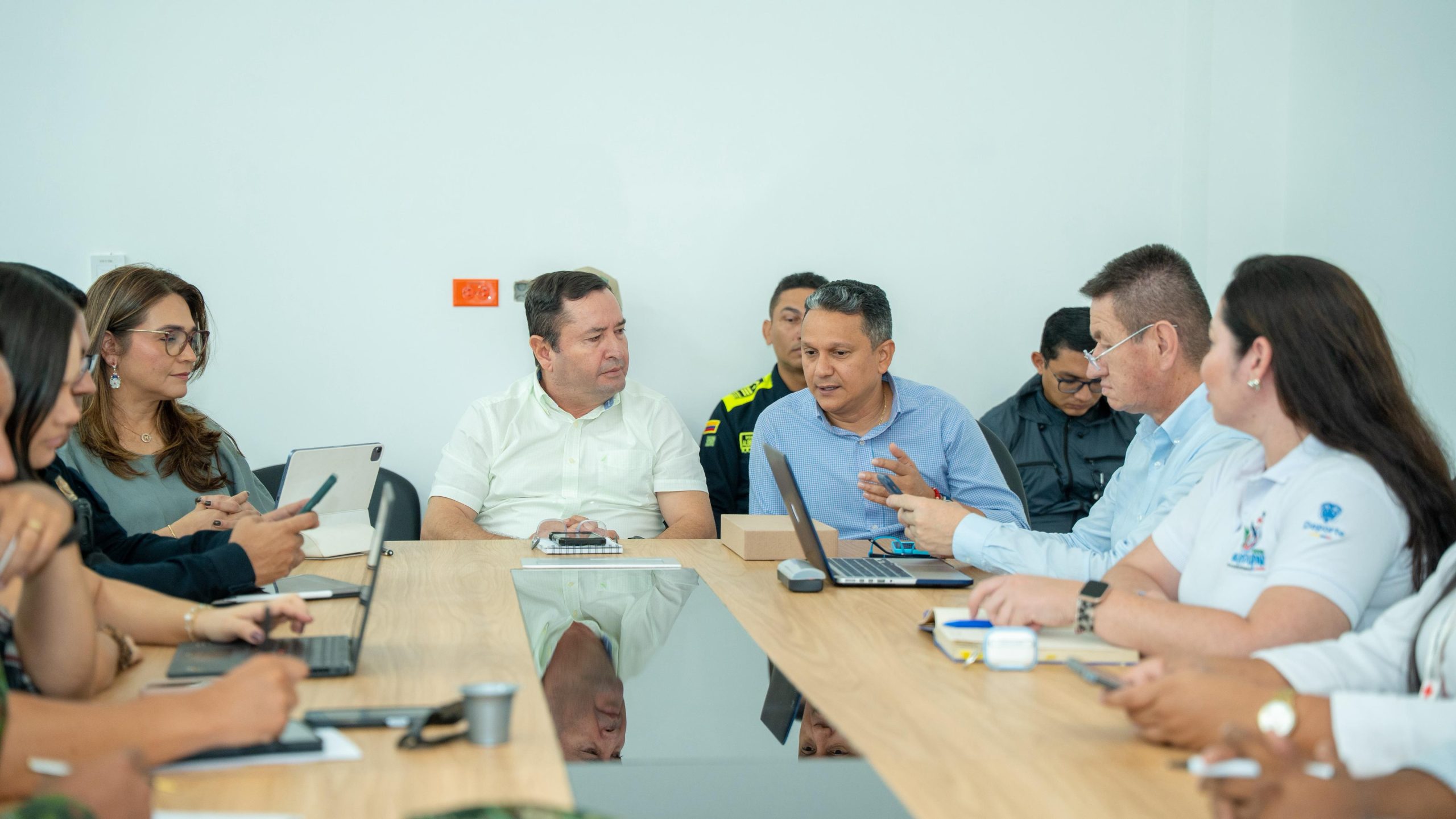 Estrategia de seguridad en los parasuramericanos.