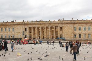 La corrupción nace en el Congreso.