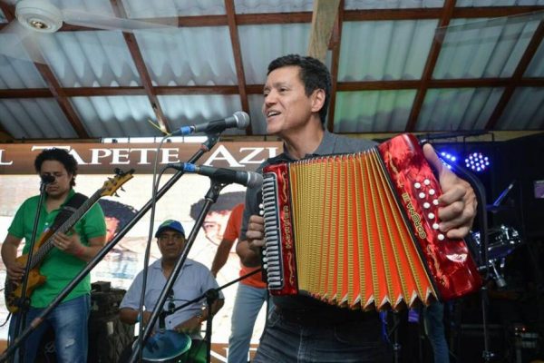 Ciencia y folclor en Fernando Dangond Castro.