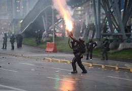 Habrá más presupuesto contra el terrorismo.